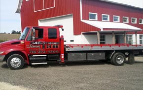 24 Hour Flatbed Wrecker